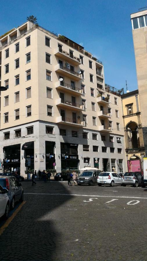 Mini Appartamento Al Chiostro Nápoles Exterior foto