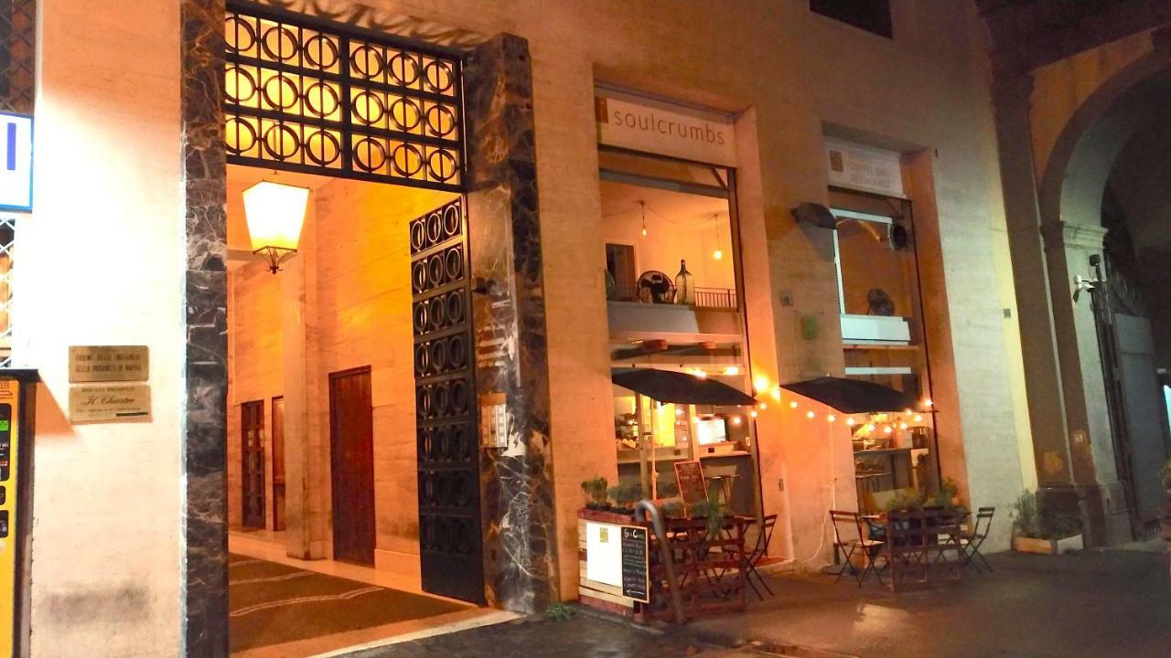 Mini Appartamento Al Chiostro Nápoles Exterior foto